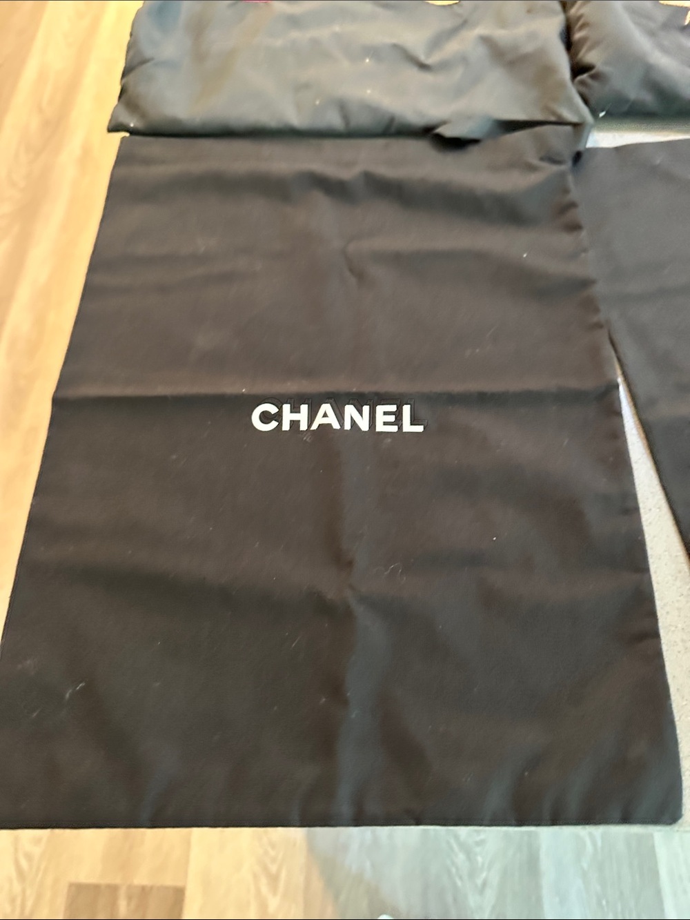 Bags - Picture 2 of 7